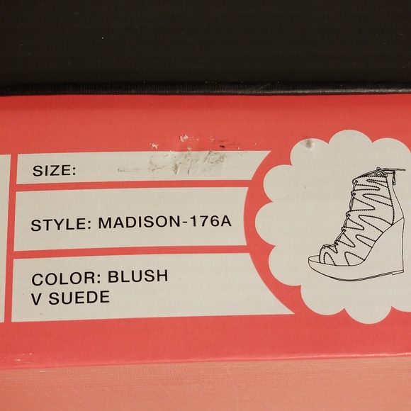 Charlotte russe women shoes wedge blush various S - Picture 8 of 8